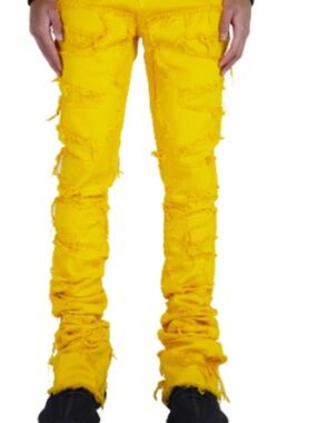 FOCUS yellow distressed stacker jeans NWT